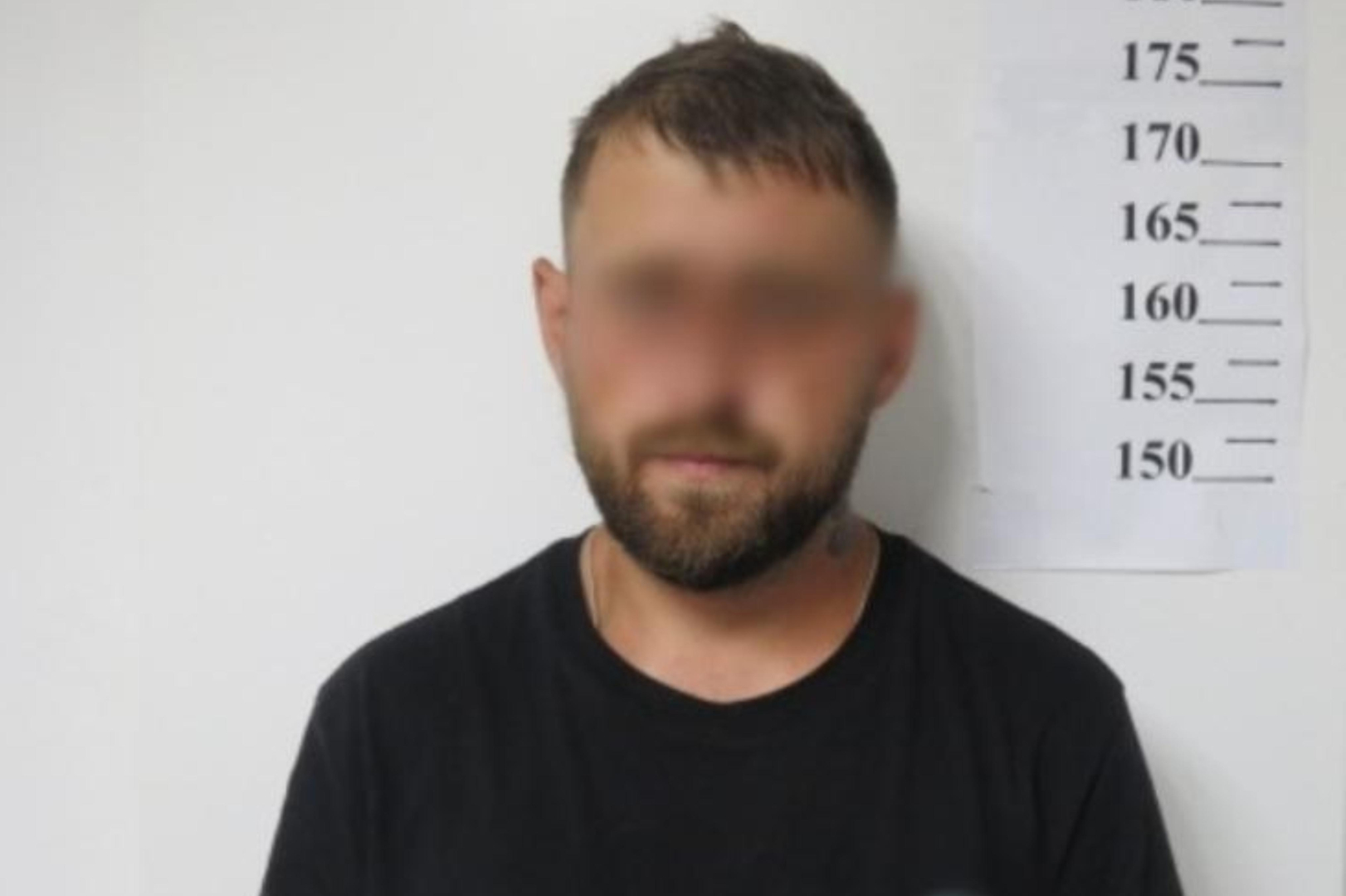Задержан и взят под стражу мужчина, укравший 300 000 рублей у участника СВО в аэропорту Челябинска