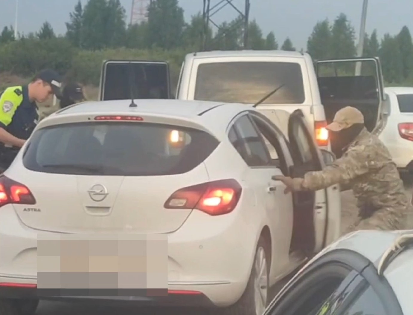 Курганскими полицейскими задержаны две девушки за сбыт наркотиков в особо крупном размере