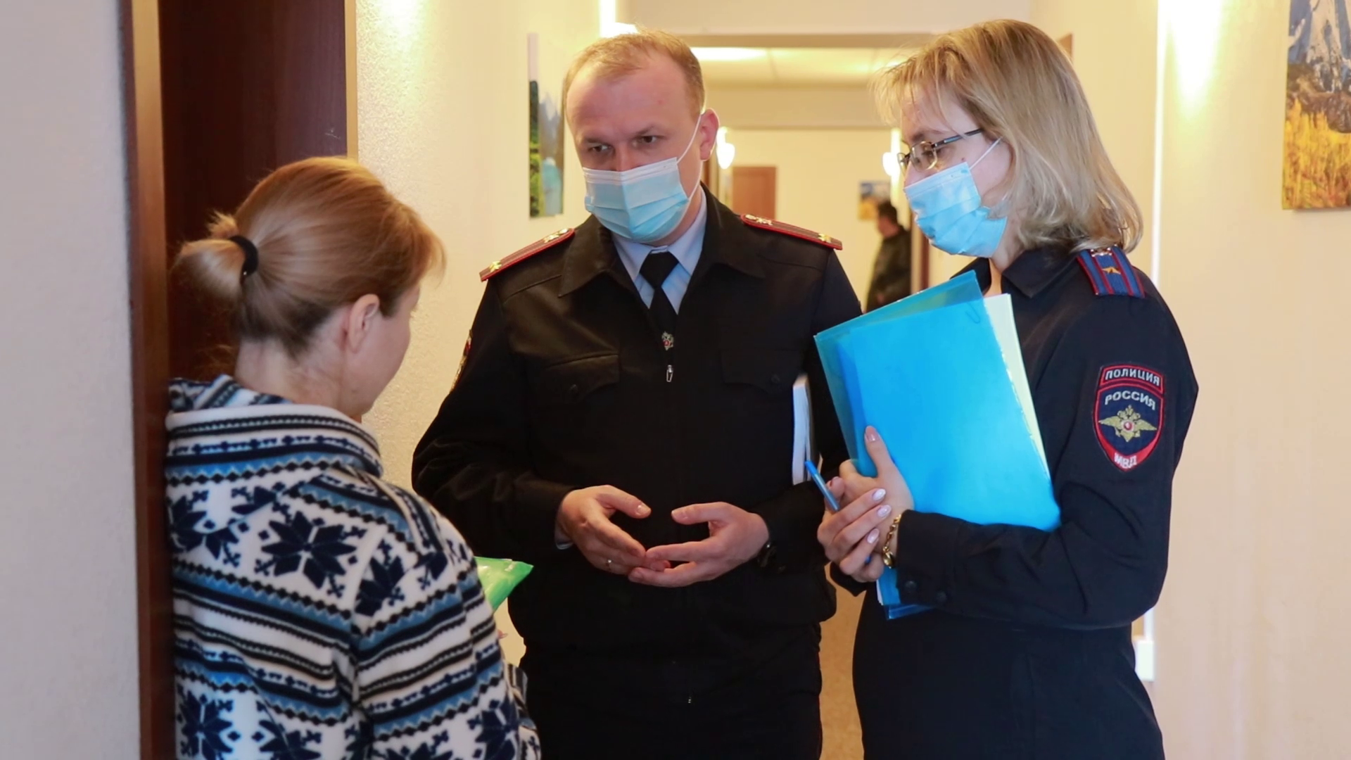 Во Владимире полицейскими проведён выездной приём граждан, прибывших из ДНР и ЛНР