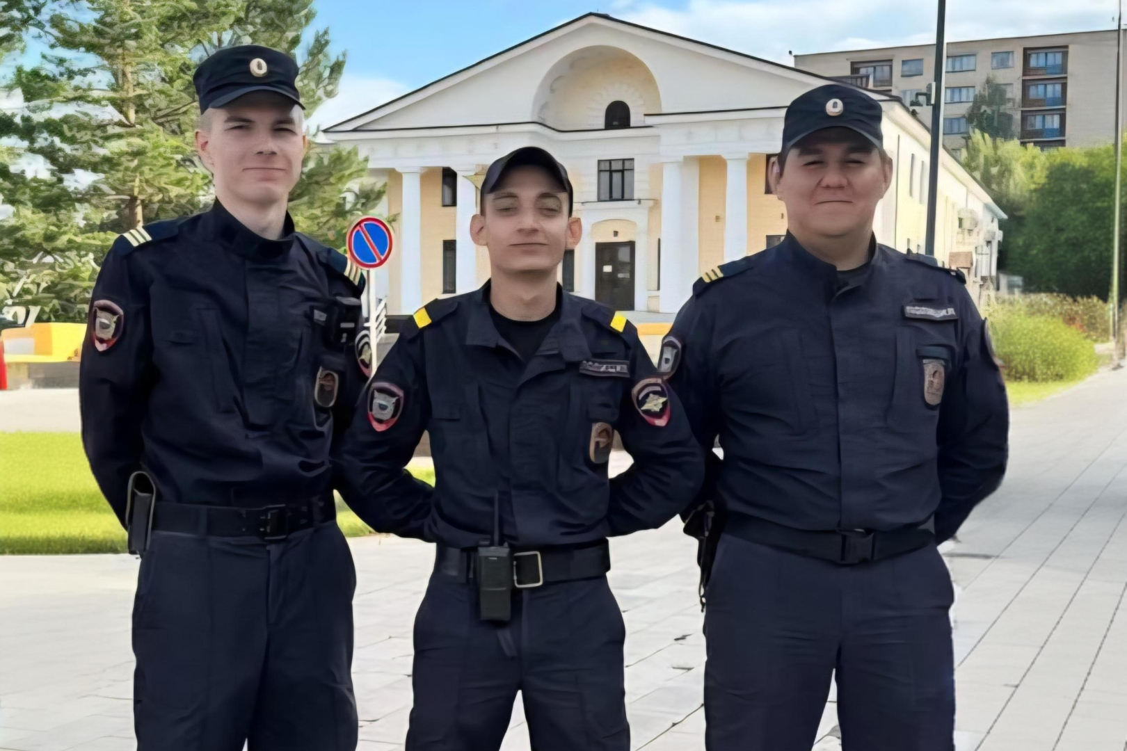 Полицейские Оренбуржья отыскали пропавшую в Медногорске бабушку, страдающую деменцией