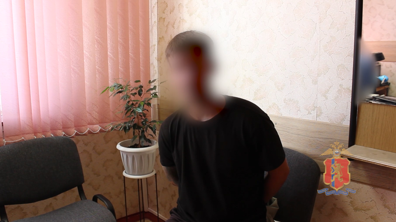 Осуждённый за помощь аферистам житель Зеленогорска должен возместить 4 потерпевшим 410 тысяч рублей