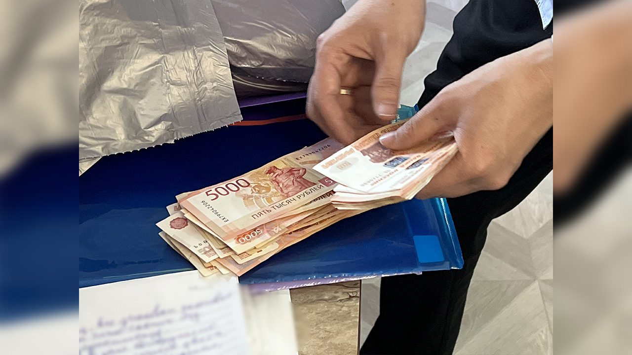 Полицейские Бурятии предотвратили хищение свыше 30 млн рублей у завода по ремонту локомотивов в Улан-Удэ