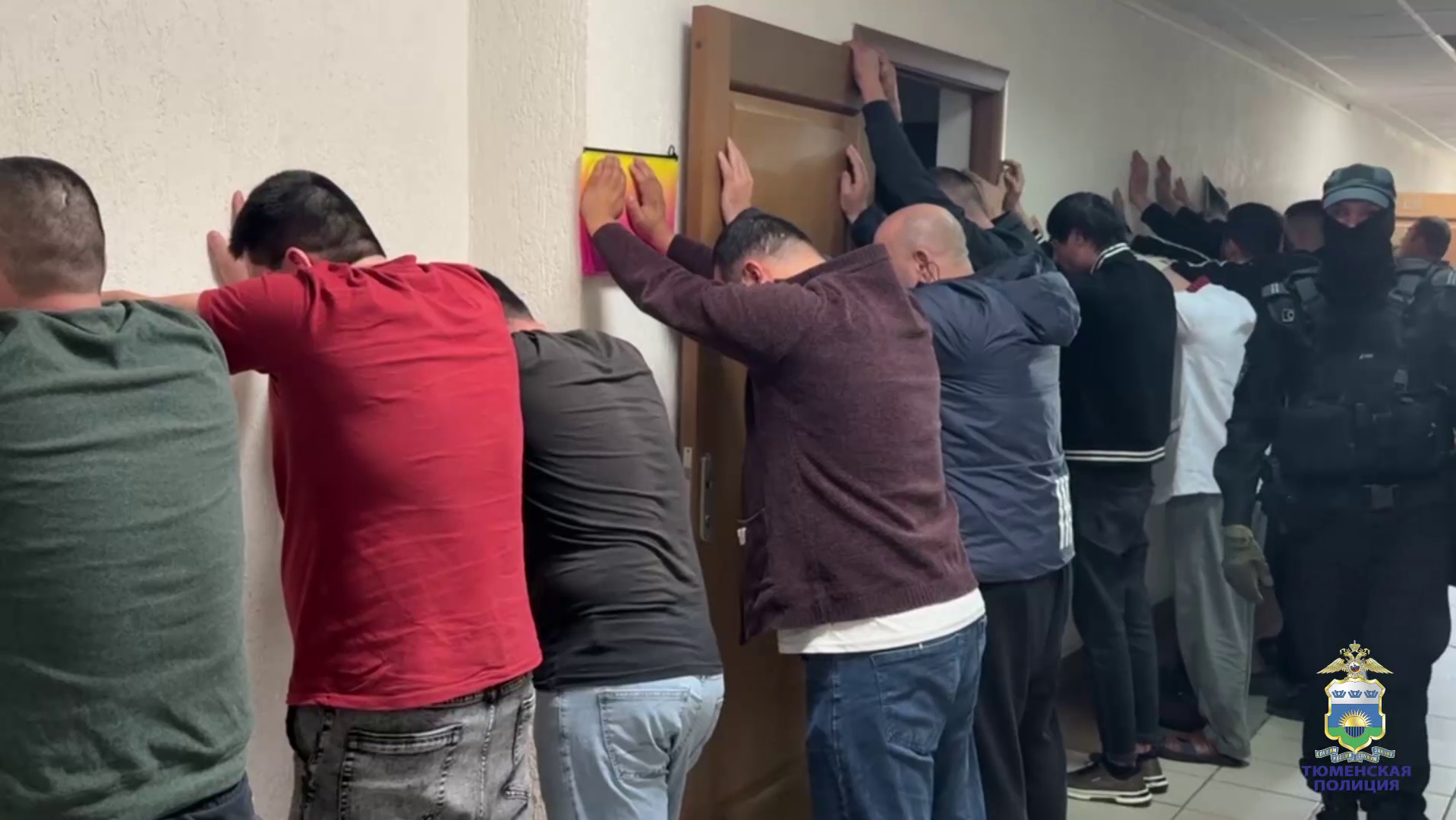 В Тюмени по итогам полицейских рейдов 9 мигрантам-нелегалам грозит выдворение за пределы России