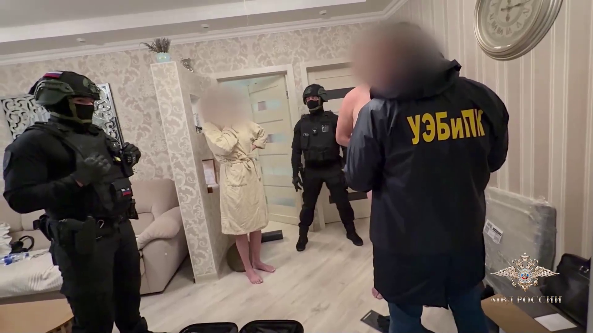 Ирина Волк: Московские полицейские пресекли деятельность нелегальных банкиров