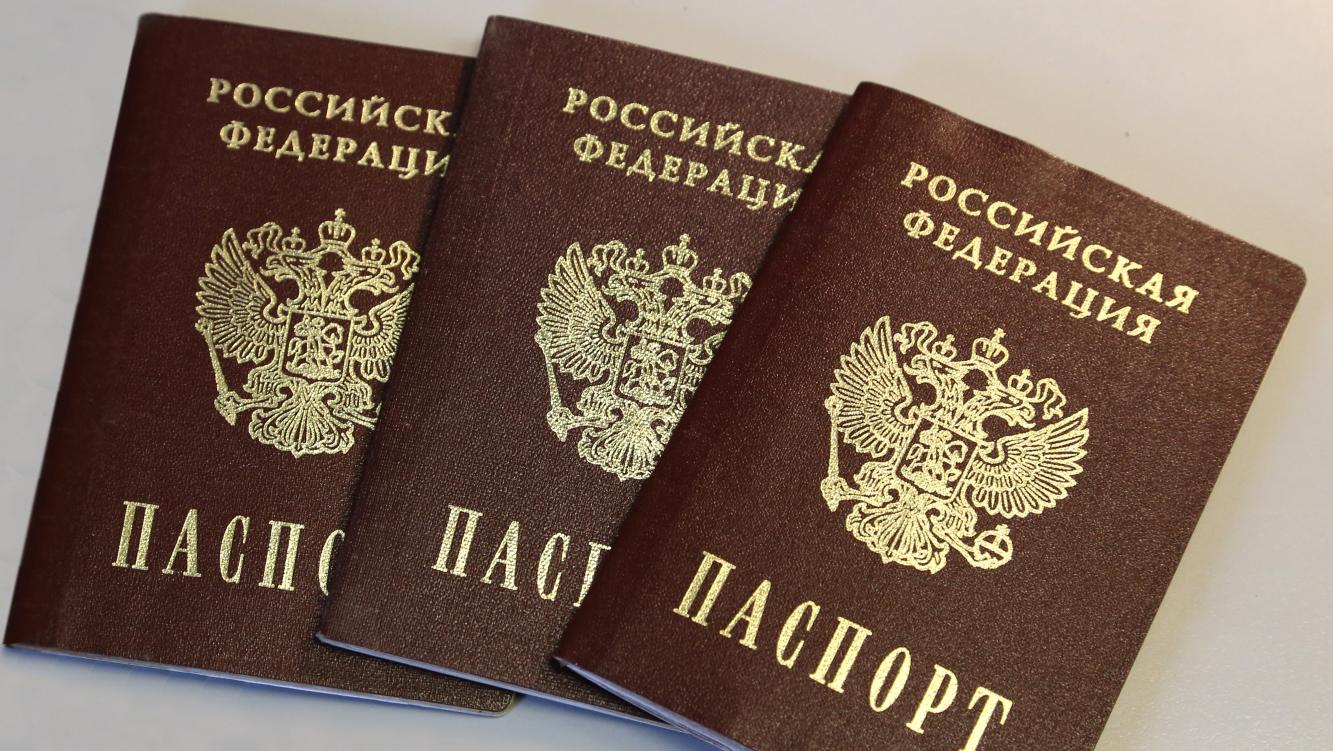 В Красноярском крае полиция вынесла решение о прекращении гражданства РФ трём осуждённым лицам