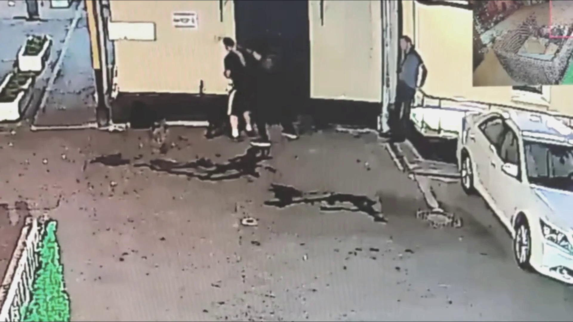 В Москве под стражу заключён участник конфликта, ударивший оппонента стеклянной бутылкой по голове