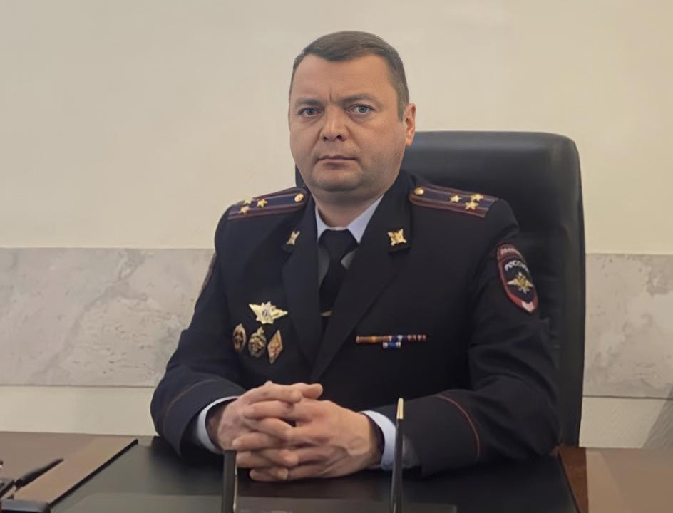 В Тюмени сотрудник полиции и неравнодушный гражданин предотвратили трагедию