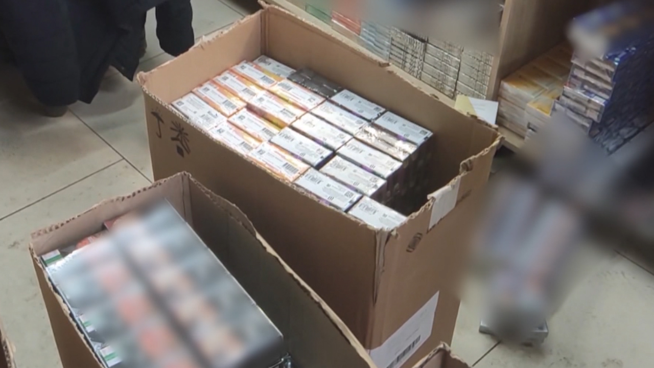 В Ярославле полицейские изъяли у местного бизнесмена свыше 9 тысяч пачек нелегальных сигарет
