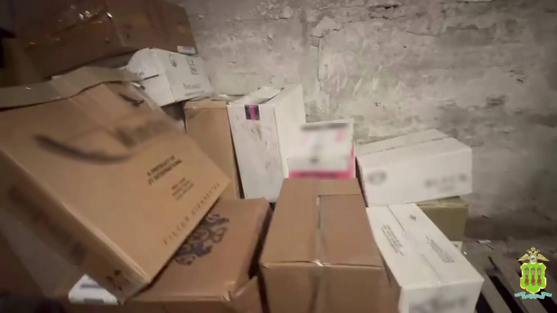 Партию немаркированных сигарет на сумму более 2 млн рублей изъяли полицейские у бизнесмена в Пензе
