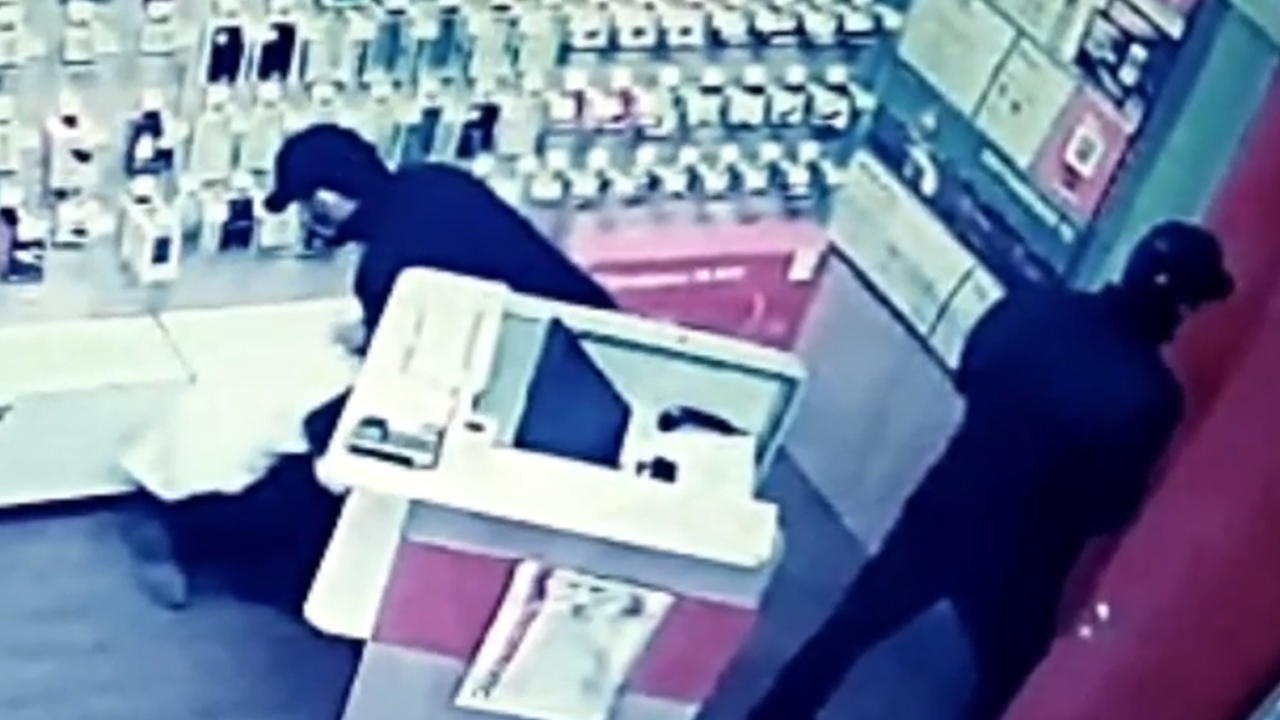 Оперативники Центрального округа столицы задержали одного из подозреваемых в разбое