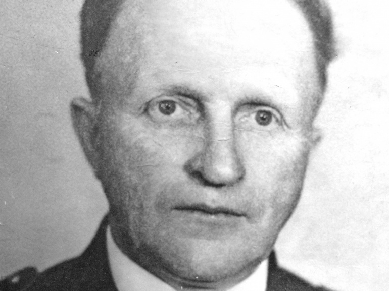 Анискин из Днепровского