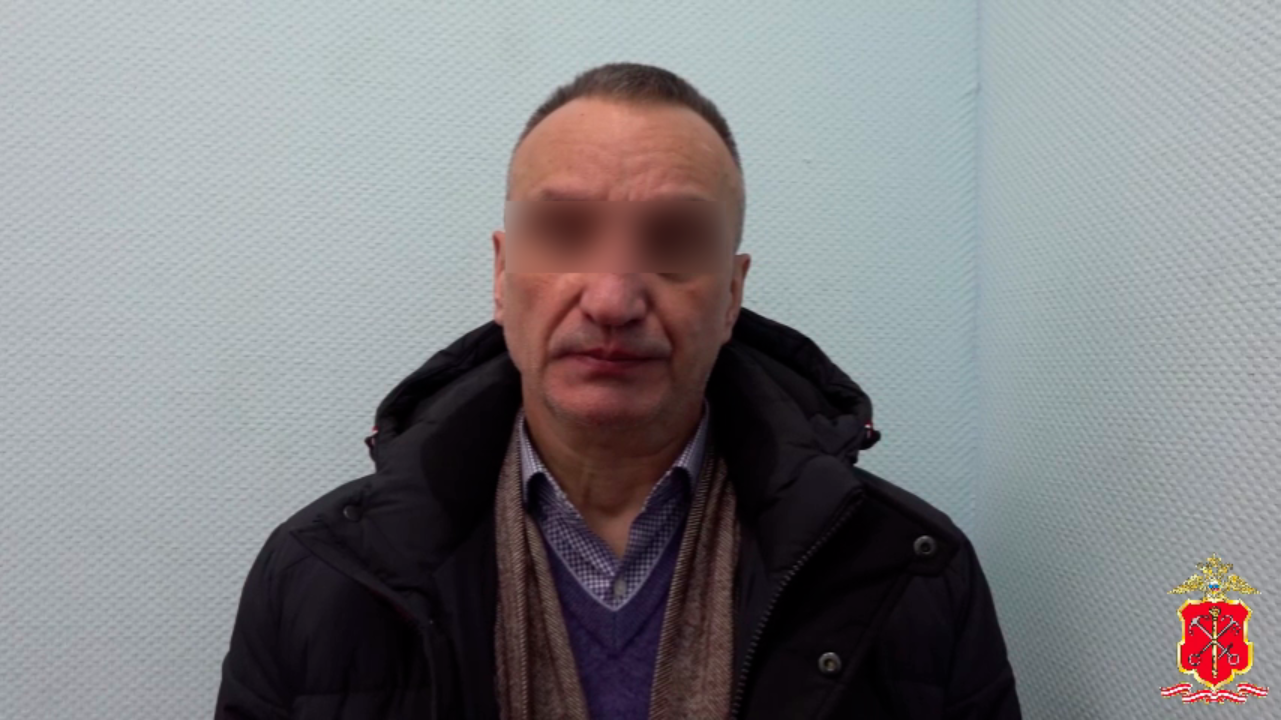 Полицией Санкт-Петербурга задержан лжесотрудник спецслужбы, обманувший бизнесвумен на 15 млн рублей
