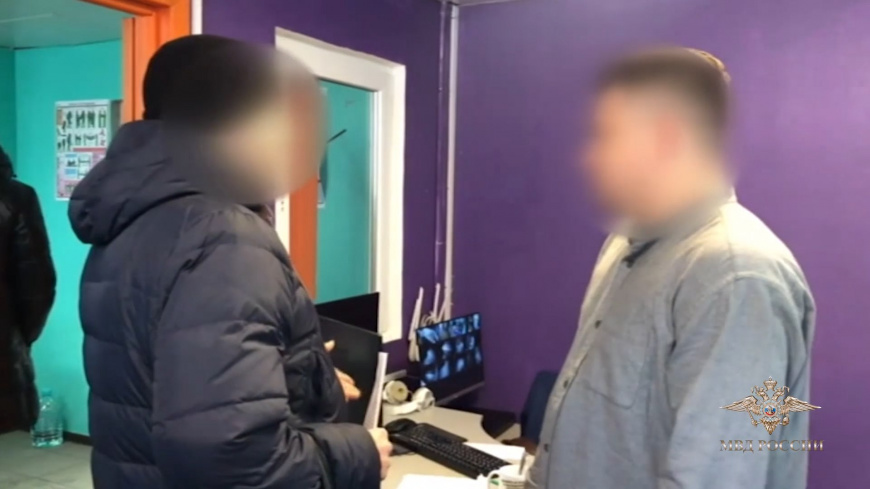 Задержаны трое подозреваемых в мошенничестве под предлогом «легкого заработка»