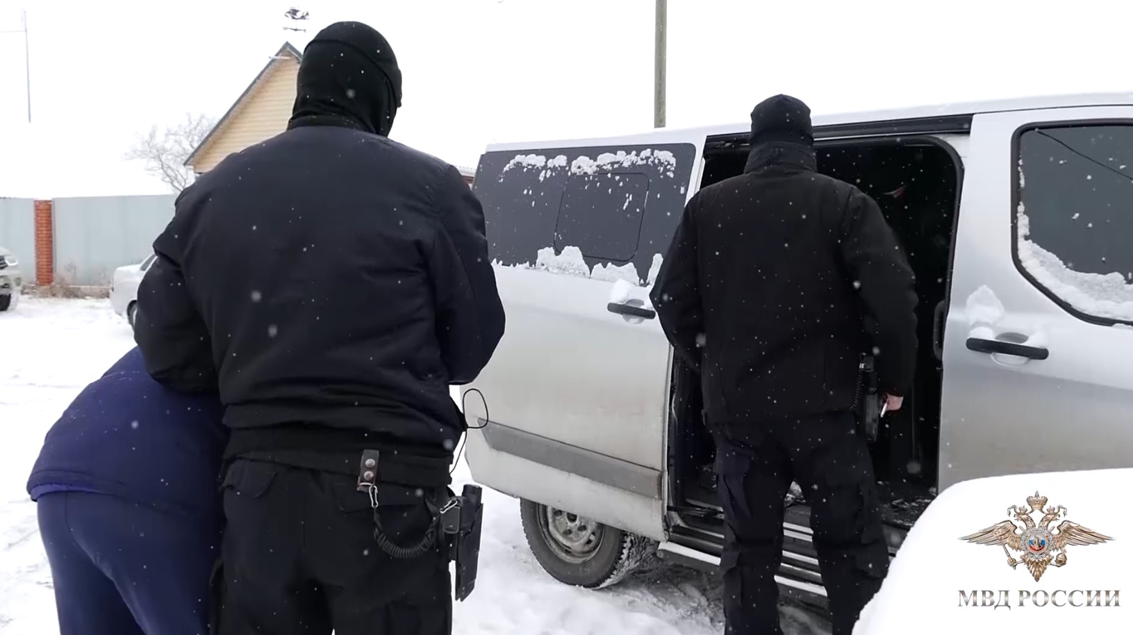 В Челябинской области полицейские пресекли деятельность группы, специализировавшейся на кражах автомобилей
