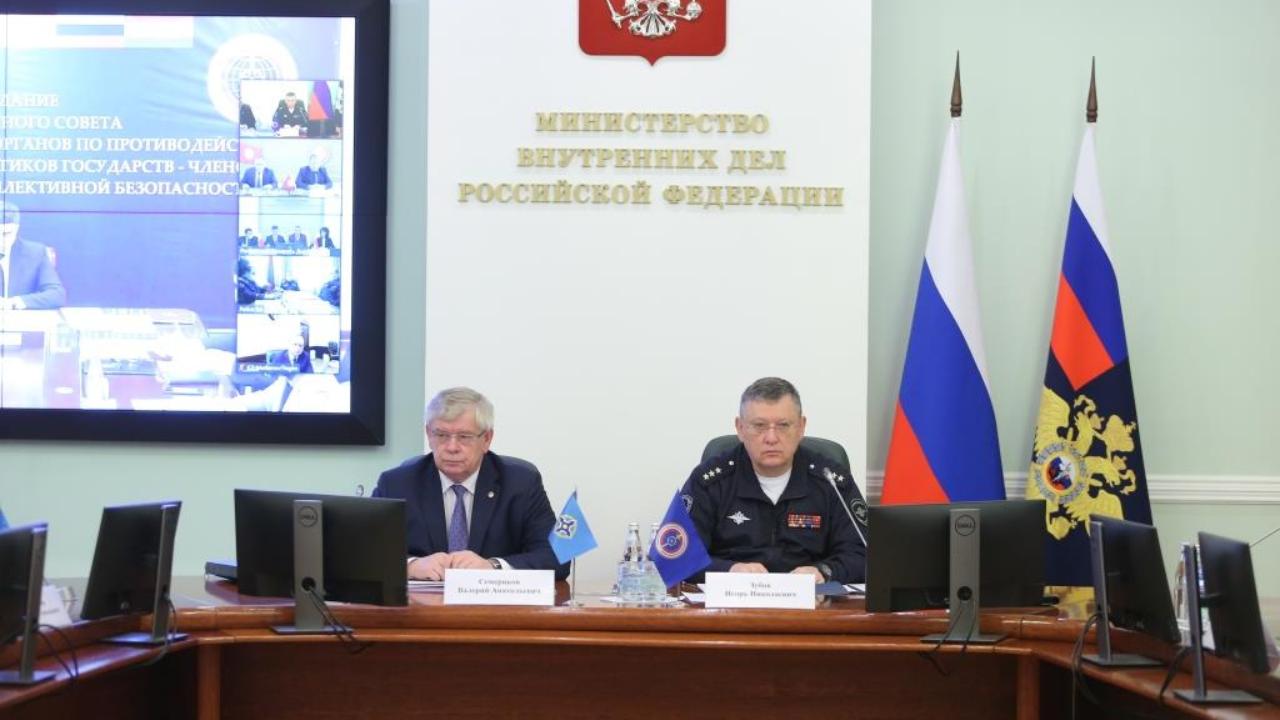 Игорь Зубов провёл заседание Координационного совета по противодействию незаконному обороту наркотиков с участниками ОДКБ