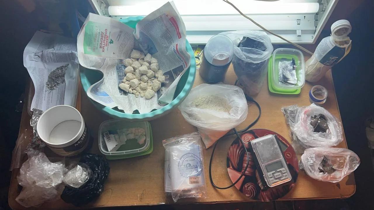 В Красноярском крае разоблачён наркосбытчик, измельчавший запрещённые вещества кофемолкой