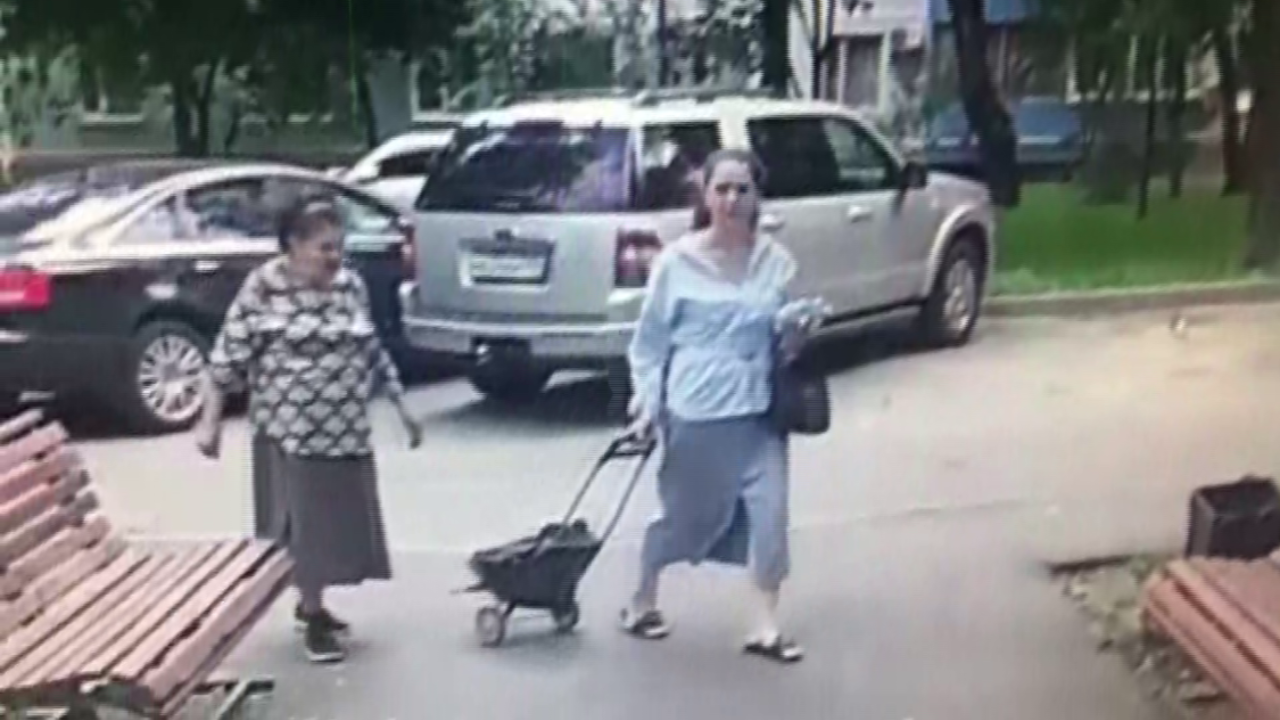Мошенницу, избавившую пенсионерку не только от сглаза, но и драгоценностей, задержала полиция Москвы