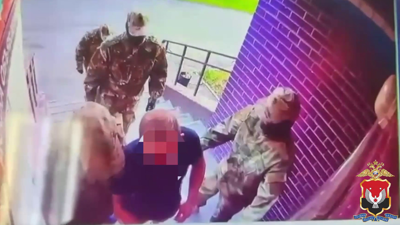В Ижевске осудят четырёх приятелей из Уфы за открытое хищение почти 4,6 млн рублей у криптовалютчика