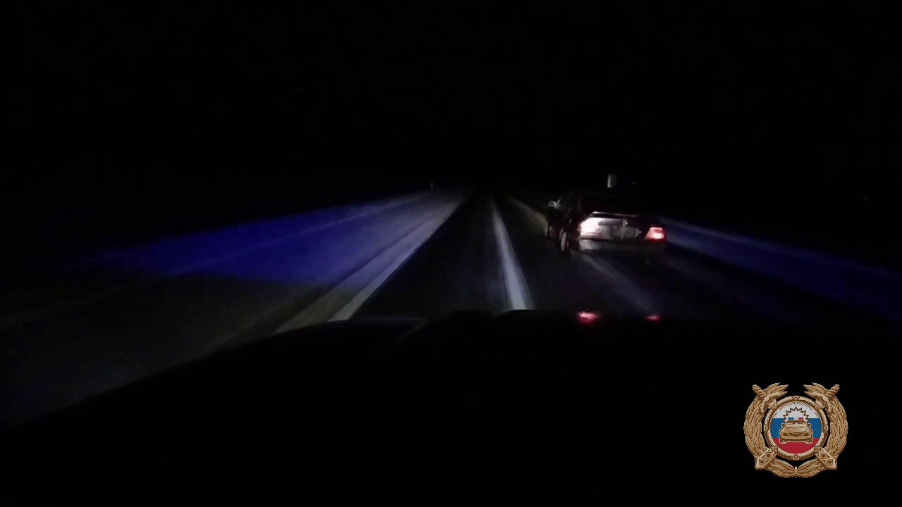 В ходе погони со стрельбой задержан нетрезвый житель Иркутской области, пытавшийся скрыться от полиции