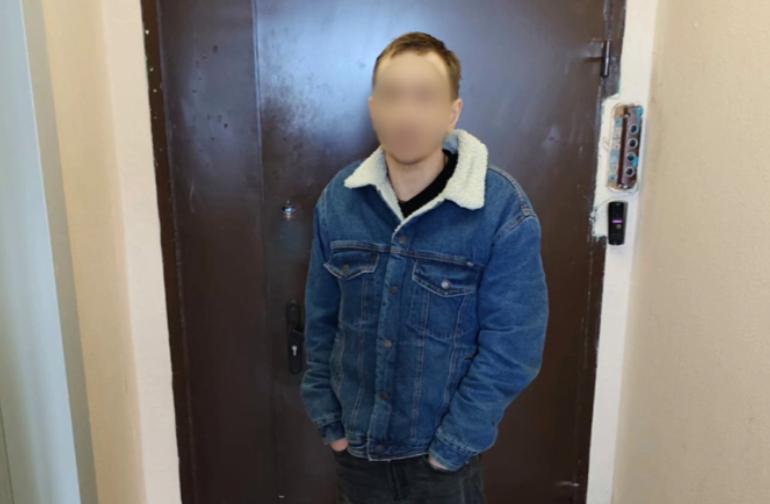 Московские полицейские задержали 45-летнего мужчину, ограбившего молодую девушку