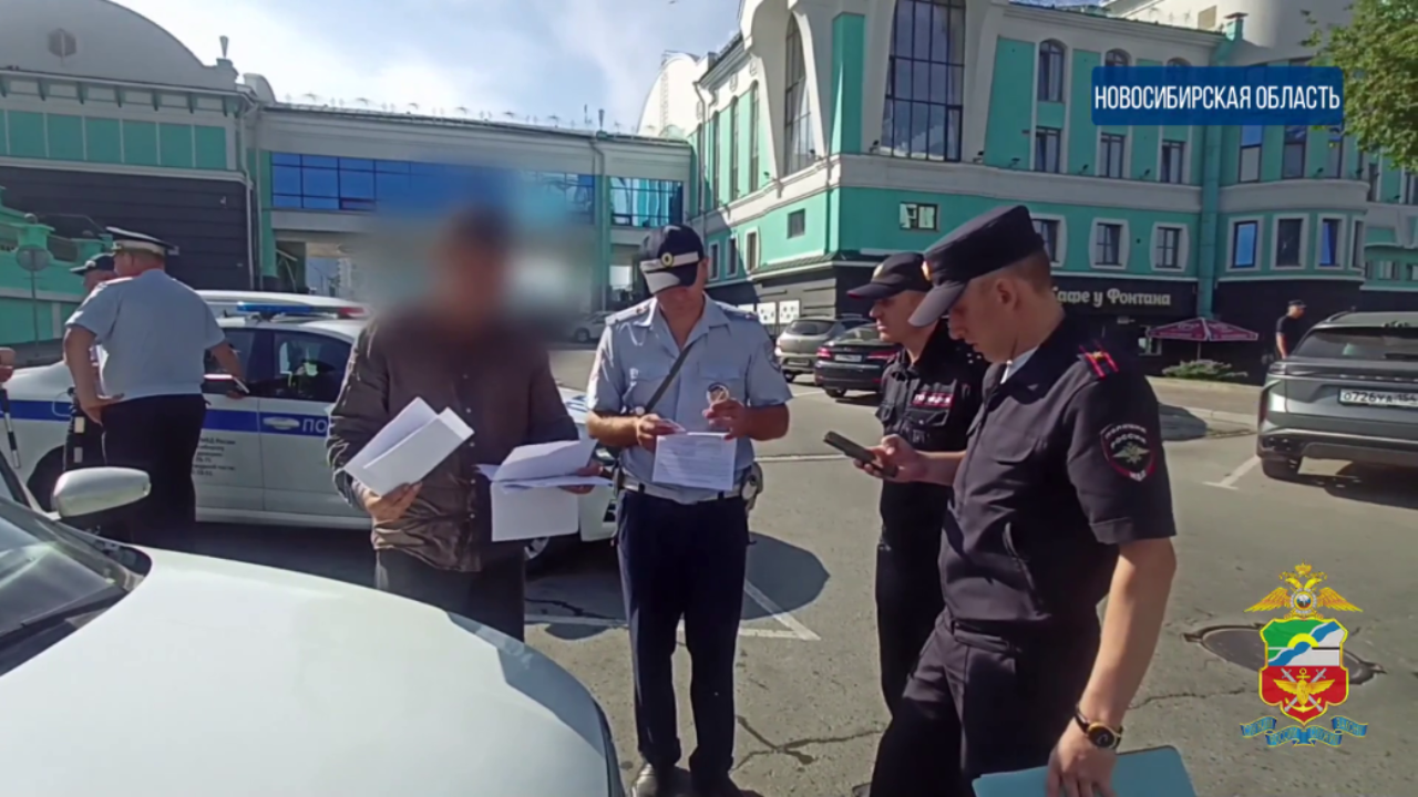 В ходе рейдового мероприятия «Нелегальный таксист» полицейские выявили в Новосибирске 38 нарушителей