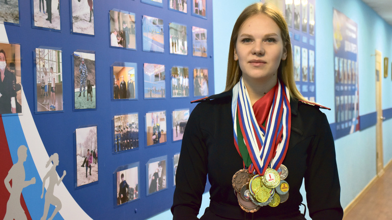 Идти вперёд и добиваться побед