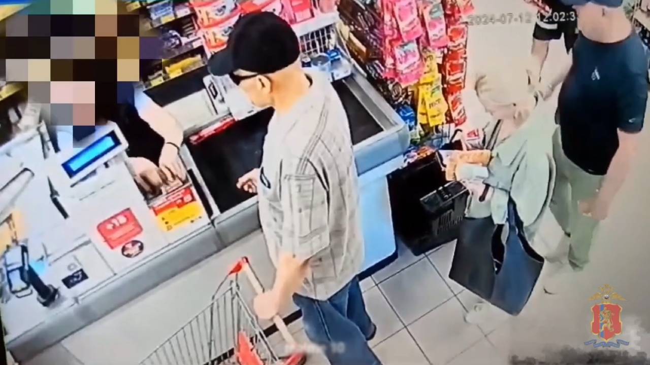 В Красноярском крае сотрудница магазина уличена в присвоении более 350 тысяч рублей