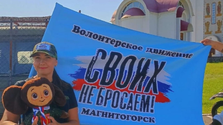 Ей все ребята, что воюют, – как сыновья