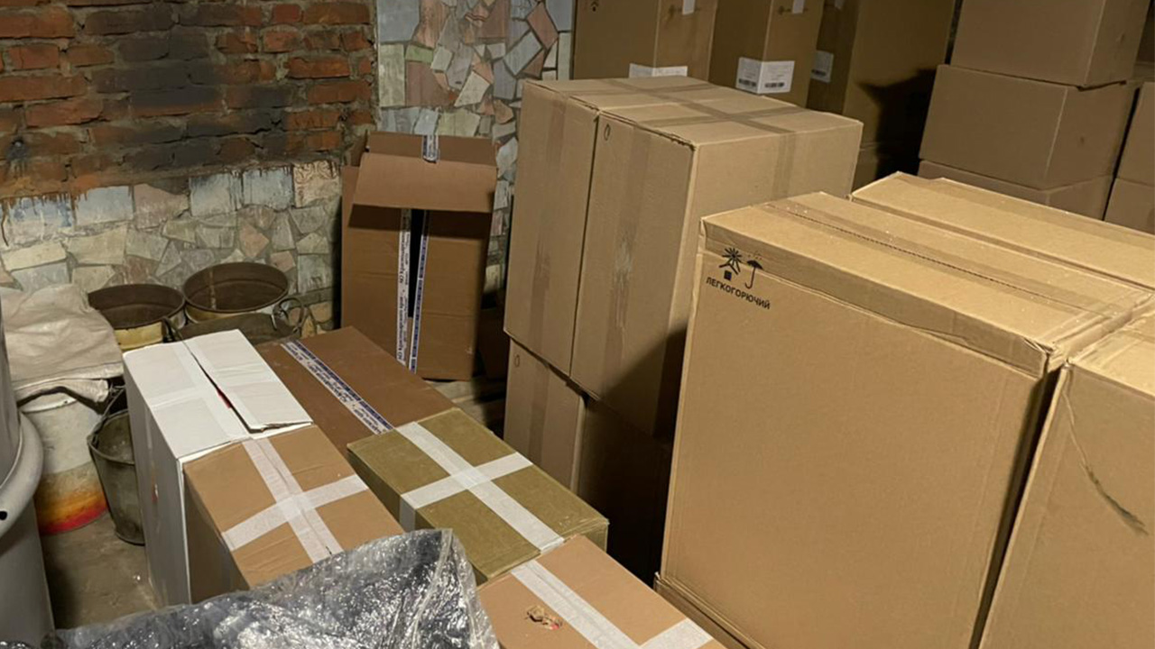 Более 80 тысяч пачек сигарет с признаками контрафакта изъяли тамбовские полицейские