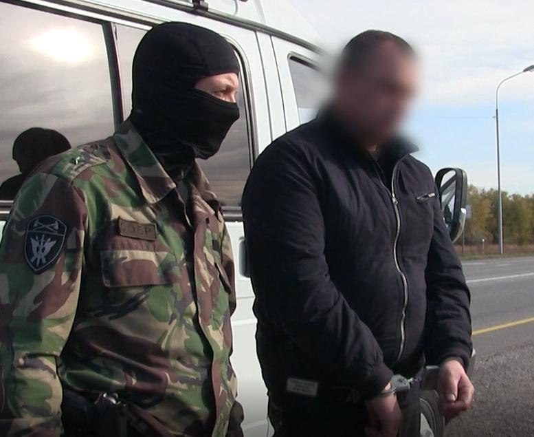 Двое жителей Саратова подозреваются в создании банды, совершавшей вооруженные нападения