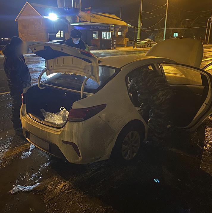 Полицейскими Тольятти на КПП «Рубеж» пресечена попытка ввоза в регион партии наркотиков
