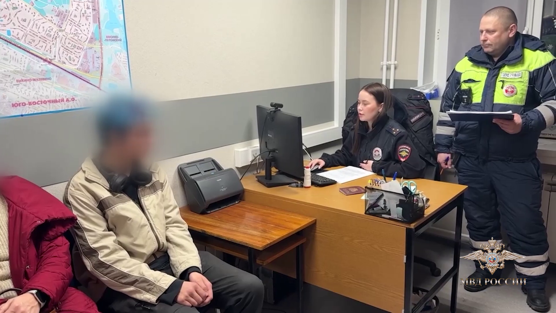 Ирина Волк: Сотрудники московской Госавтоинспекции составили протоколы в отношении подростка, проехавшего на крыше рейсового автобуса