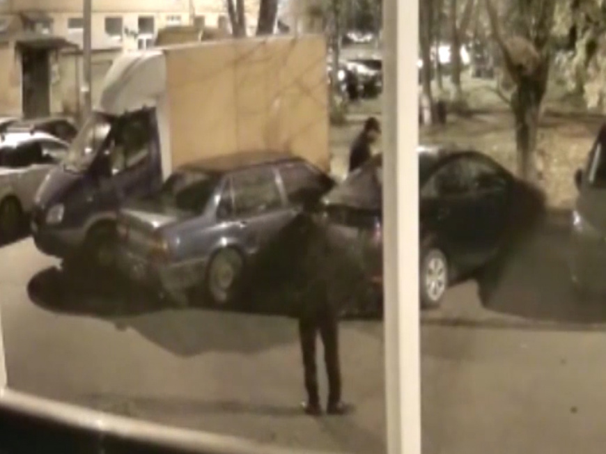 Злоумышленников поймали при попытке угона машины