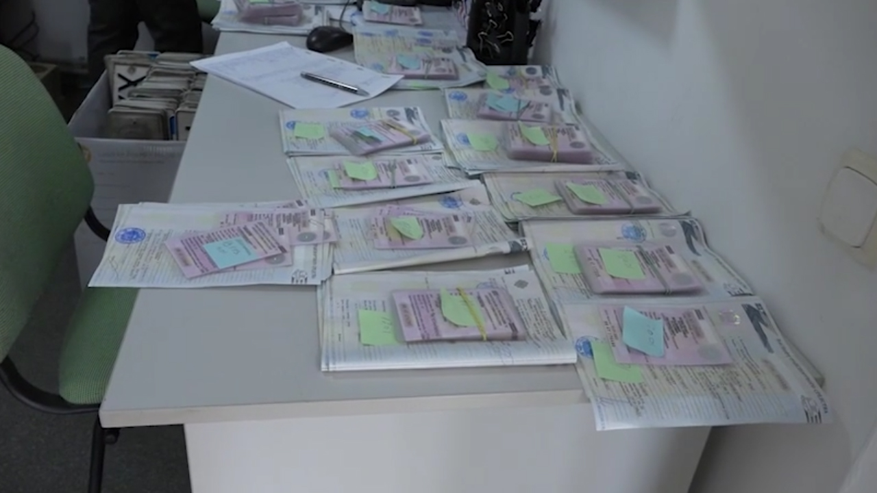 В Запорожской области продолжается предоставление госуслуг по линии ГИБДД