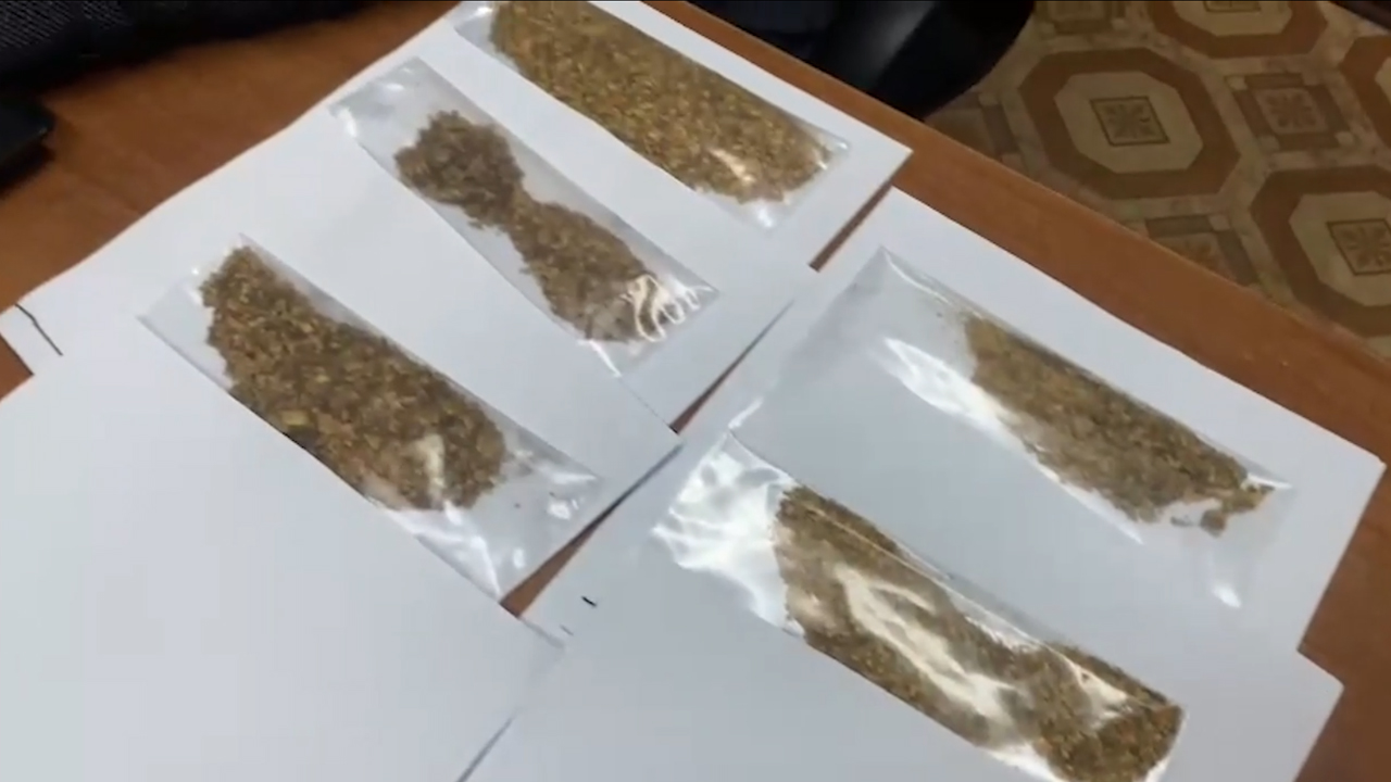 В Якутии пресечена незаконная перевозка природного золота стоимостью порядка 3,8 миллиона рублей