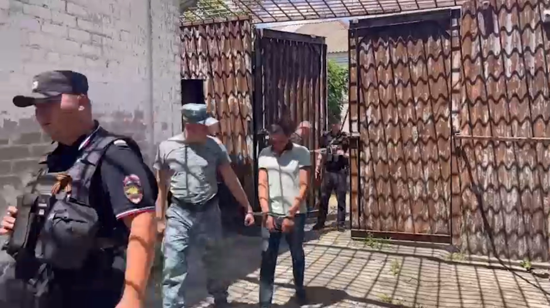 В Запорожье полиция задержала мошенника, который обманул пенсионера из Бердянска на 63 тысячи рублей