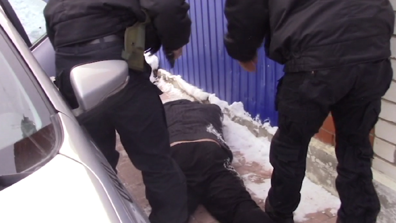 В Ульяновске полицейские задержали подозреваемого в вооружённом нападении