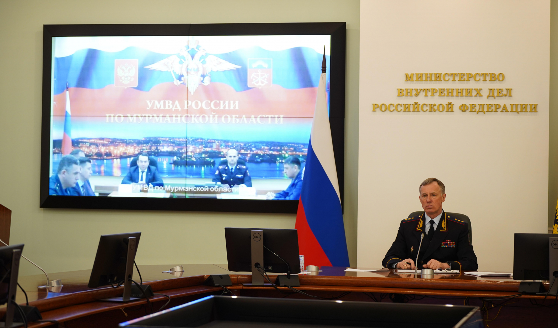 Александр Горовой представил новых руководителей двух территориальных органов внутренних дел