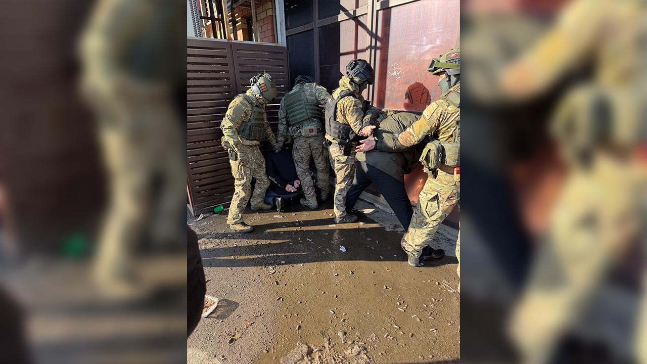 Задержаны продавцы, вымогавшие деньги у рязанцев под угрозой размещения их фото на «стенде воров»