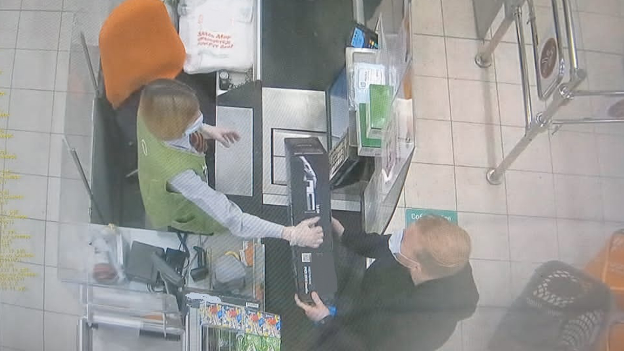 Тверские полицейские задержали подозреваемого в мошенничестве, совершённом при покупках товаров в магазине