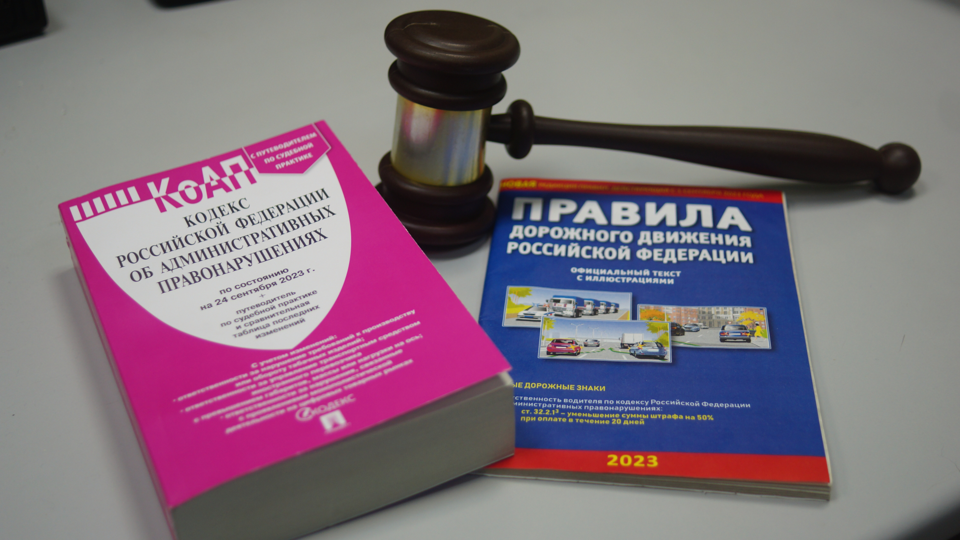 Задержанным в ходе погони в Новгородской области лихачём оказался нетрезвый несовершеннолетний