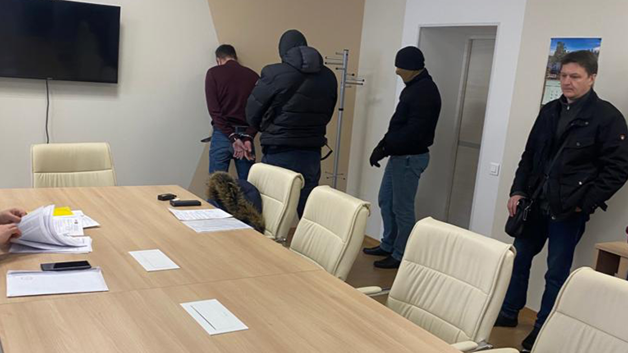 В Карелии полицейскими задержан чиновник регионального Ростехнадзора за взятку в 6 млн рублей