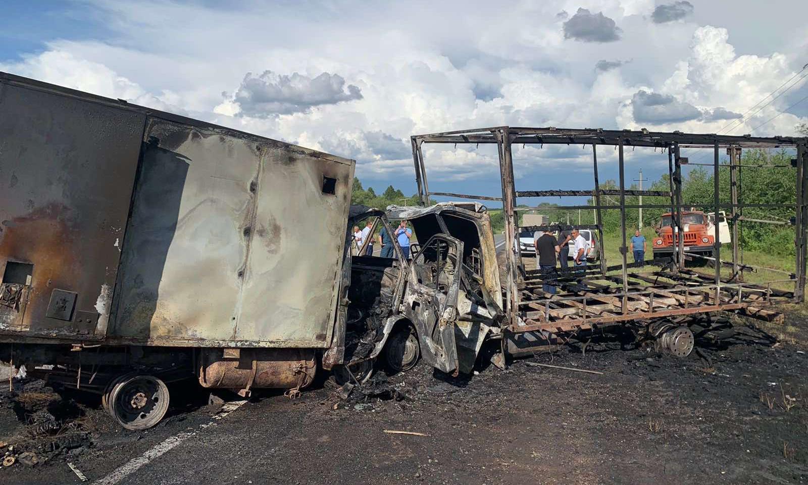 В Самарской области устанавливаются обстоятельства ДТП с двумя погибшими