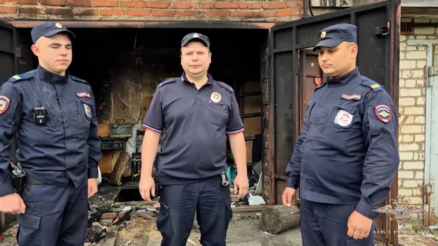 Владимир Колокольцев подписал приказ о награждении полицейских, оказавших помощь гражданам