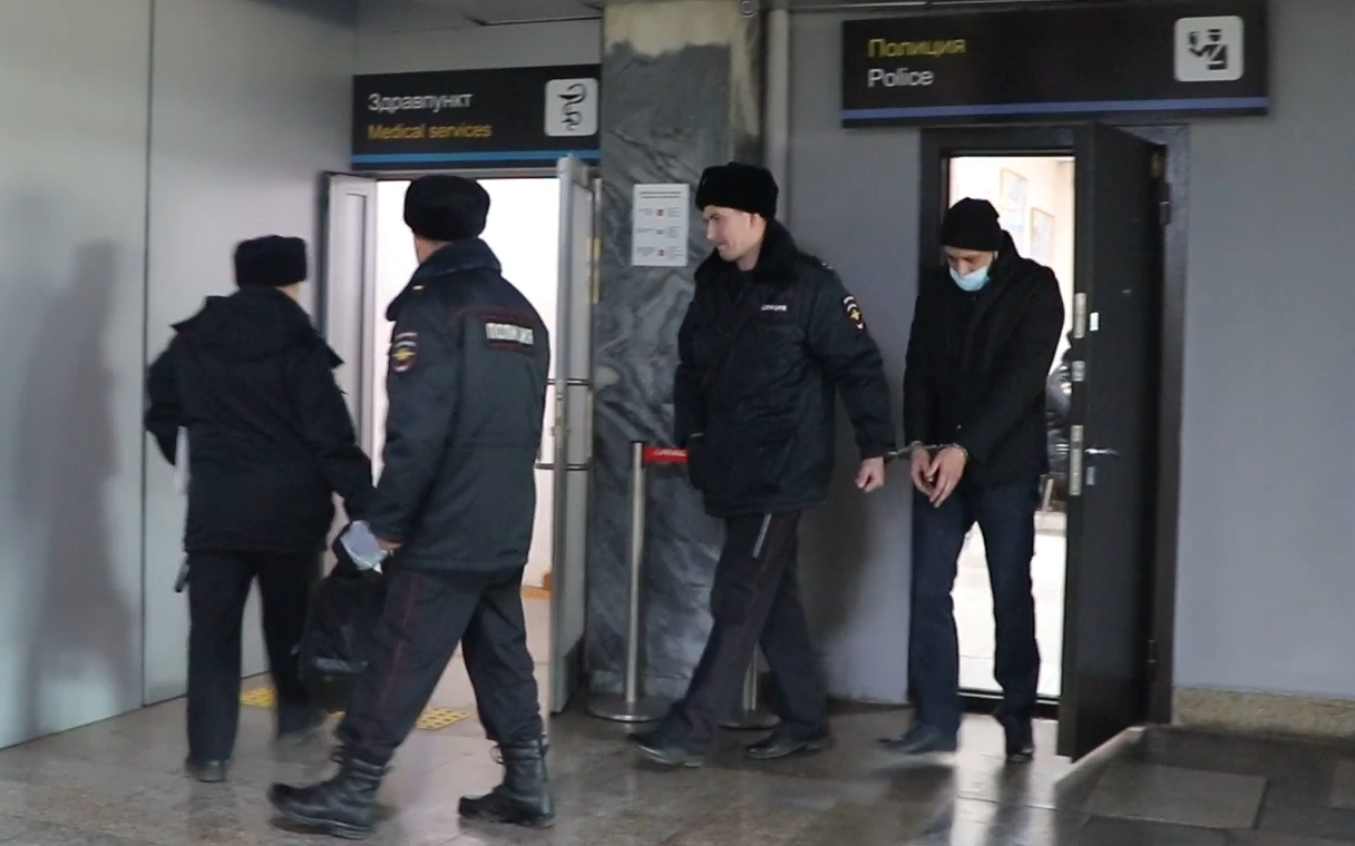 В Забайкалье за мошенничество осуждён экс-сотрудник железной дороги, задержанный транспортной полицией