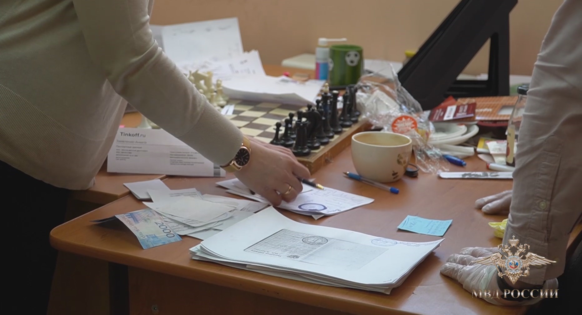 В Курганской области по подозрению в дистанционном мошенничестве задержаны участники организованной группы