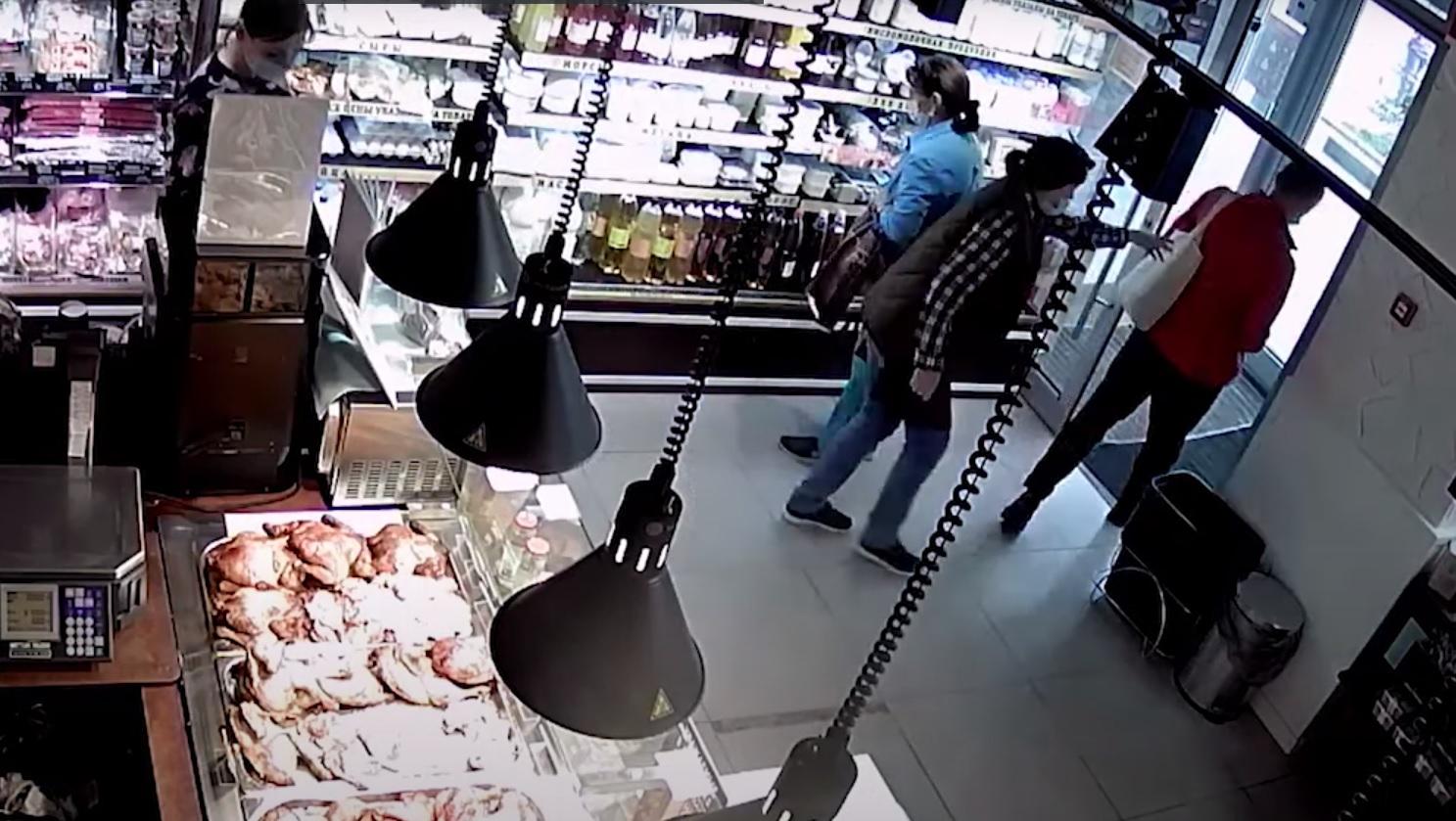 Житель Красноярска осуждён за ограбление продуктового магазина