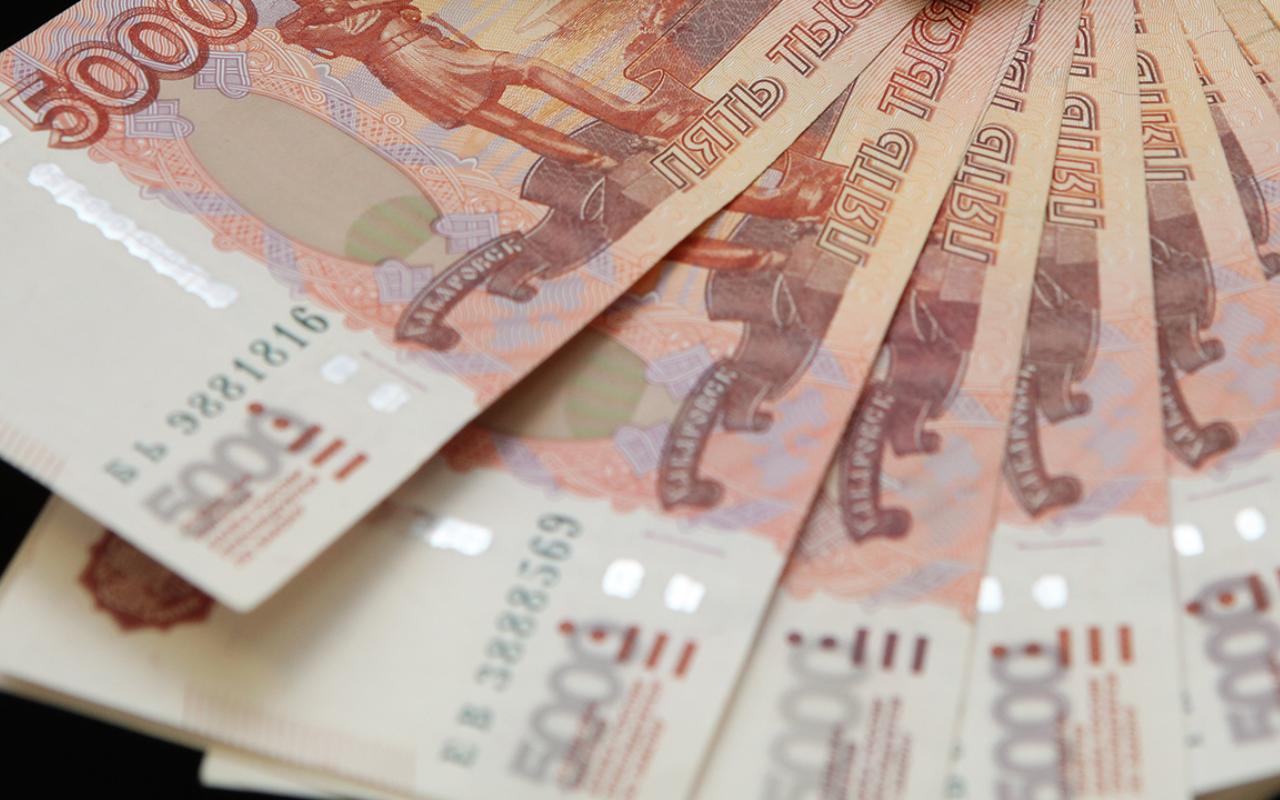 На Сахалине учредитель и директор охранного агентства обвиняются в хищении почти 1,8 млн рублей