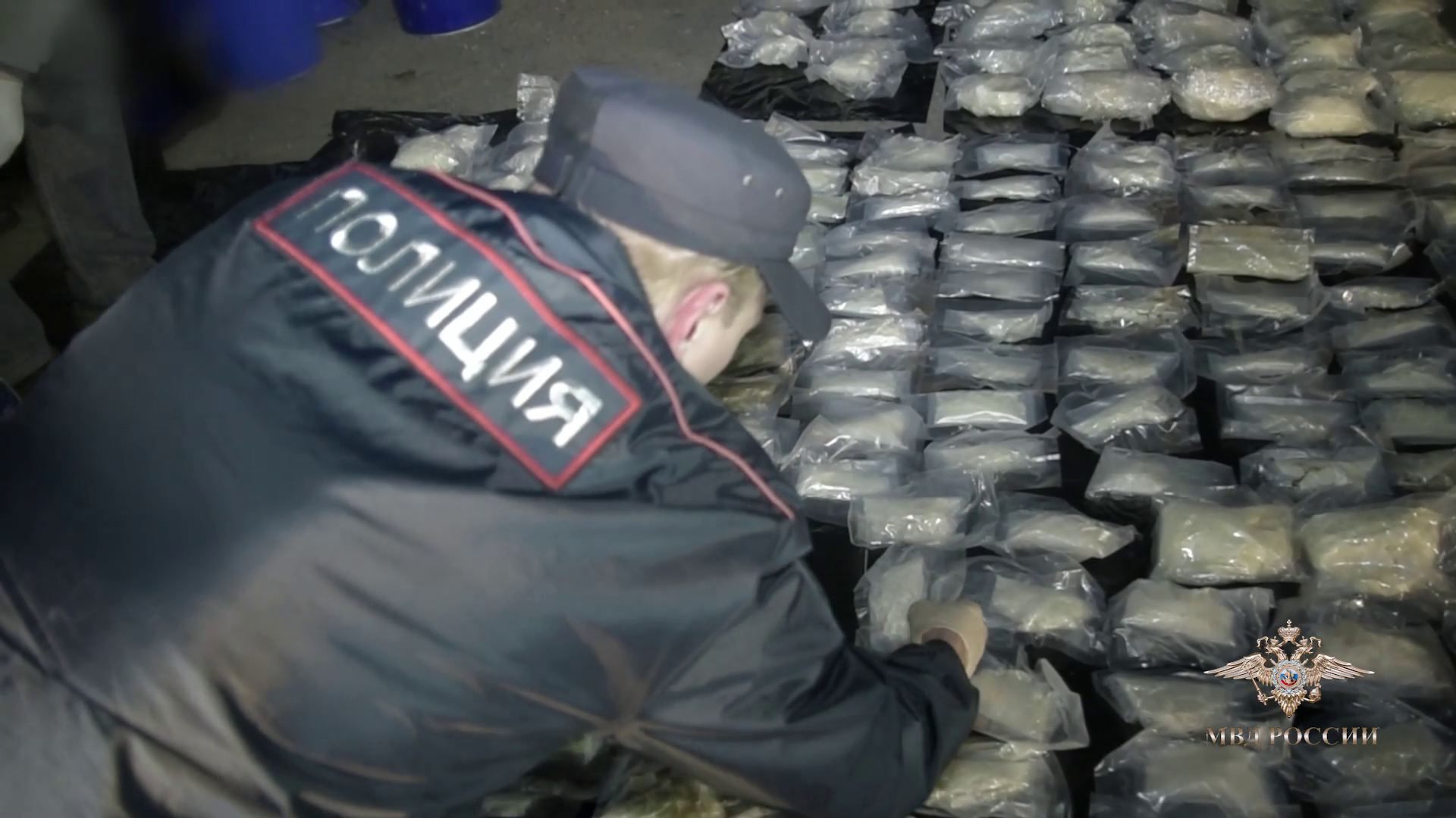 Ирина Волк: В Забайкальском крае полицейские задержали подозреваемого в покушении на сбыт крупной партии синтетического наркотика на территории Дальневосточного федерального округа