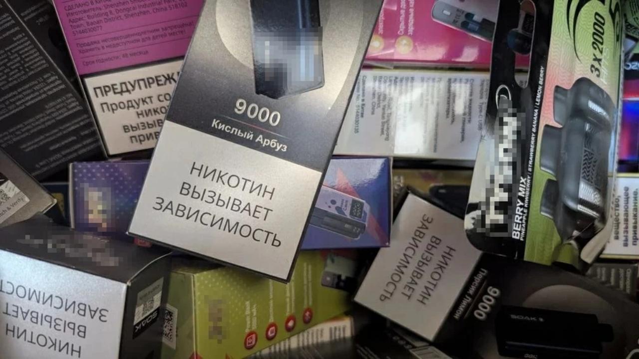 В Кисловодске бизнесмен попал под следствие за торговлю вейпами и жидкостями к ним без маркировки